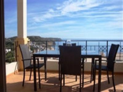1. Varanda / Balcony